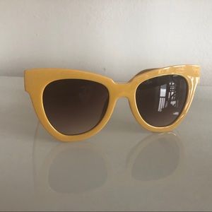 FREE PEOPLE Zoe Angular Yellow-Mustard Sunglasses